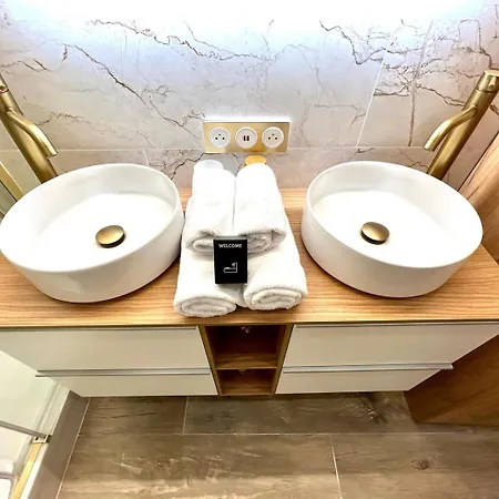 Apartment 4* - 85 Sqm - Grenelle - 8p Paris